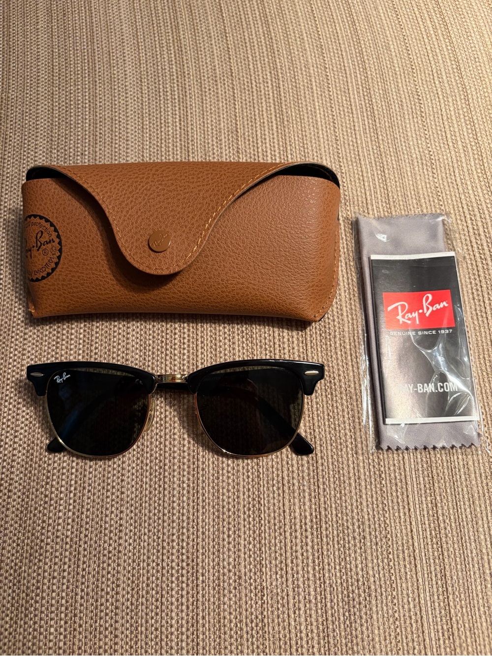 Ray-Ban Black and Brown Clubmaster Sunglasses with Case